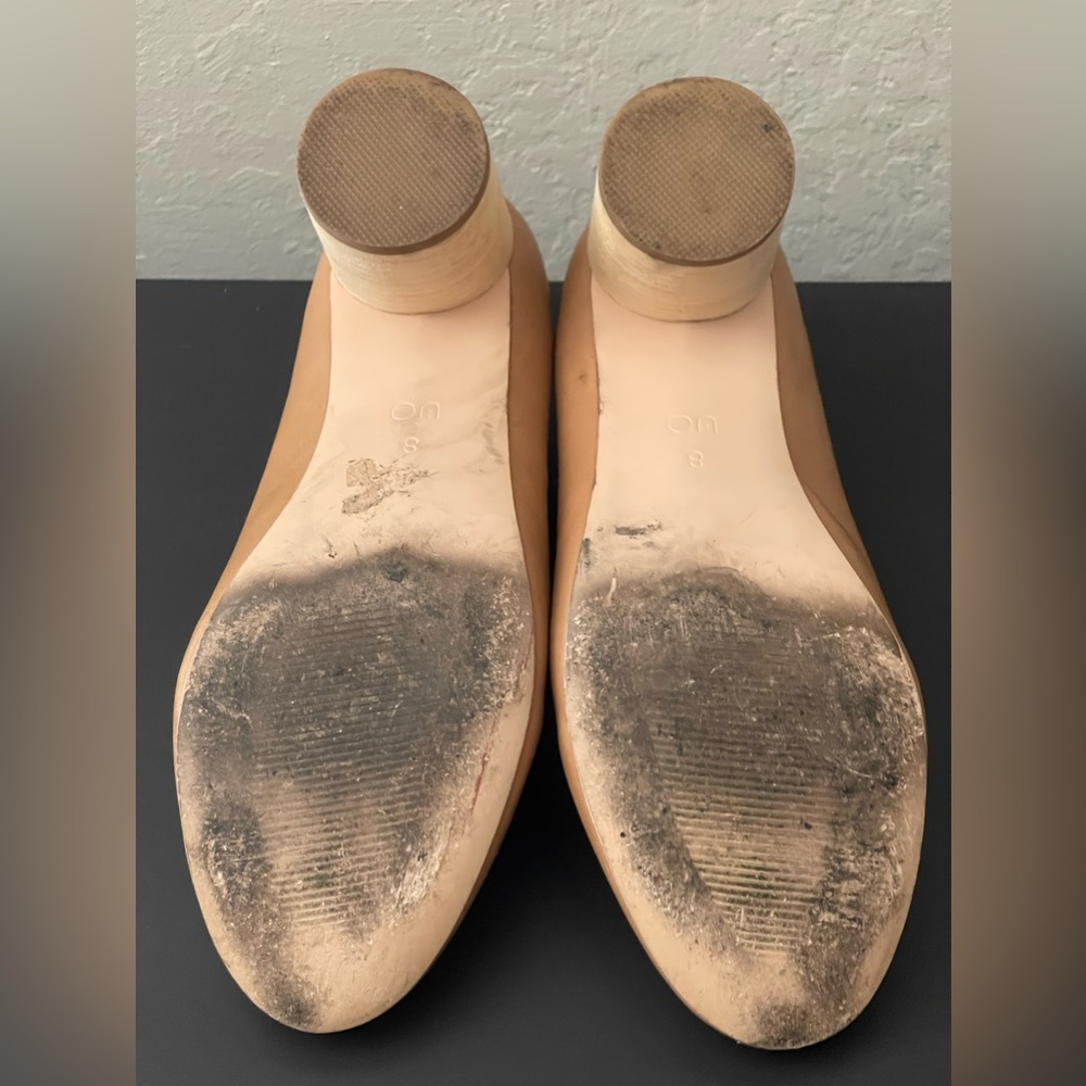 Urban outfitters round toe chunky heels sz 8 - Picture 9 of 10